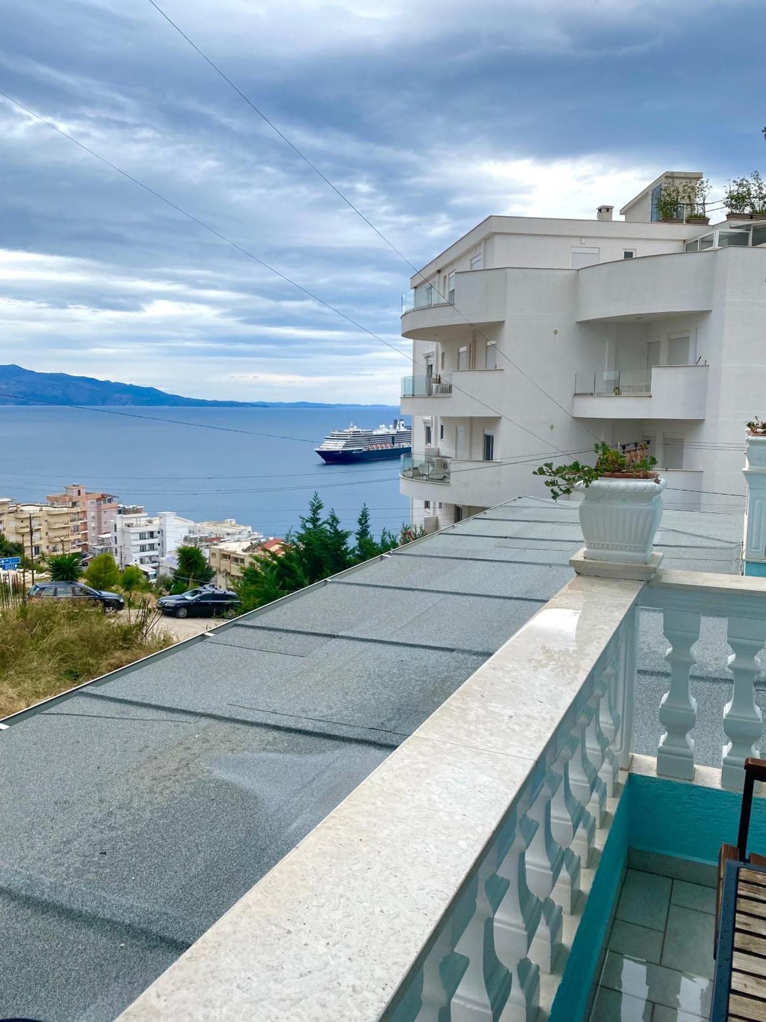 Hotel Abedini Sarandë Eksteriør billede